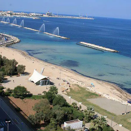 Dreams House Centre * Bari